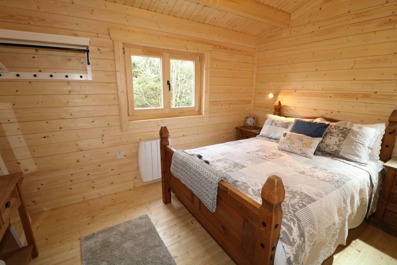 Inisean Lodge Log Cabin -Part Of Inisean B&B Dungloe Exterior foto